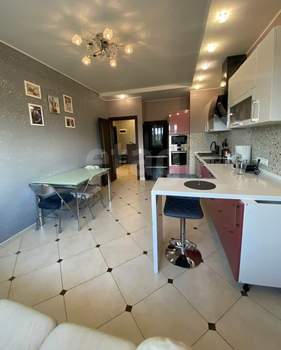 2-к квартира, вторичка, 67м2, 8/17 этаж