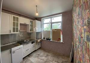 2-к квартира, вторичка, 45м2, 1/4 этаж