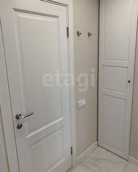 3-к квартира, вторичка, 68м2, 9/9 этаж