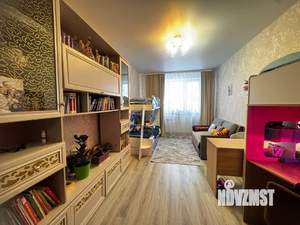 2-к квартира, вторичка, 68м2, 1/3 этаж