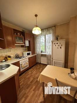 2-к квартира, вторичка, 64м2, 2/2 этаж