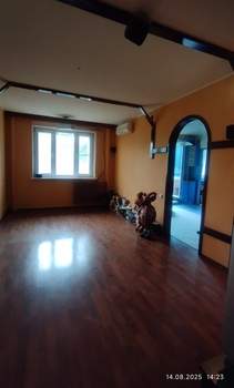 3-к квартира, вторичка, 69м2, 3/9 этаж