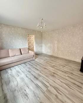 2-к квартира, вторичка, 74м2, 2/17 этаж