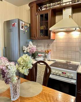 2-к квартира, вторичка, 64м2, 3/15 этаж