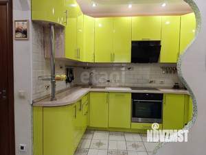 3-к квартира, вторичка, 85м2, 1/3 этаж