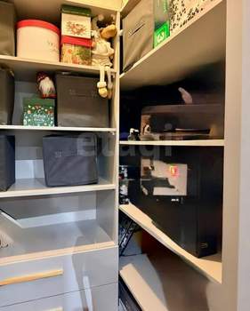 2-к квартира, вторичка, 68м2, 1/3 этаж