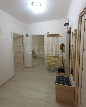 3-к квартира, вторичка, 70м2, 2/10 этаж
