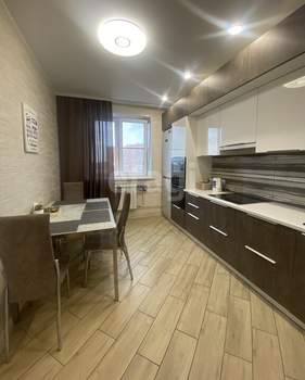 2-к квартира, вторичка, 58м2, 11/14 этаж