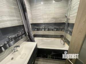 2-к квартира, вторичка, 63м2, 7/15 этаж