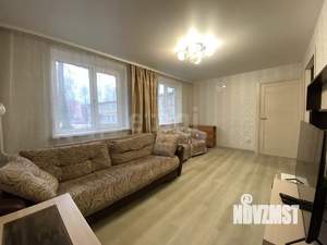 4-к квартира, вторичка, 60м2, 1/5 этаж