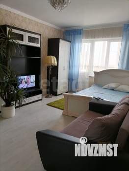 2-к квартира, вторичка, 61м2, 1/9 этаж
