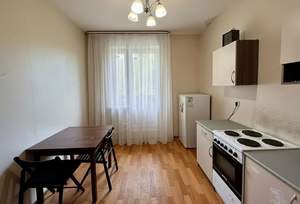 1-к квартира, вторичка, 43м2, 1/3 этаж