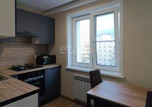 3-к квартира, вторичка, 61м2, 9/9 этаж