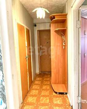 3-к квартира, вторичка, 58м2, 5/5 этаж