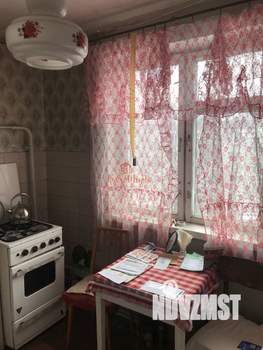 2-к квартира, вторичка, 44м2, 5/5 этаж