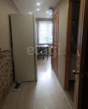 3-к квартира, вторичка, 72м2, 8/9 этаж