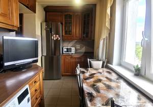3-к квартира, вторичка, 72м2, 8/9 этаж