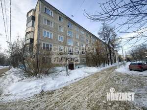 2-к квартира, вторичка, 43м2, 1/5 этаж