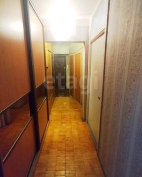 3-к квартира, вторичка, 58м2, 6/9 этаж