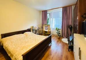 2-к квартира, вторичка, 64м2, 3/15 этаж