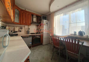 2-к квартира, вторичка, 64м2, 4/10 этаж