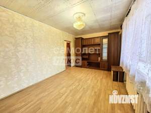 3-к квартира, вторичка, 60м2, 1/9 этаж