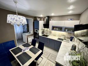 2-к квартира, вторичка, 79м2, 8/12 этаж