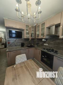 2-к квартира, вторичка, 53м2, 1/10 этаж