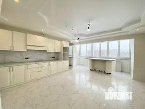 2-к квартира, вторичка, 71м2, 3/16 этаж