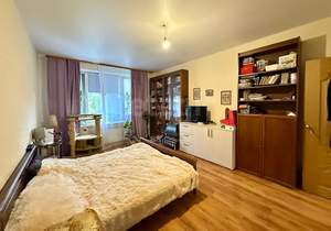 2-к квартира, вторичка, 64м2, 3/15 этаж