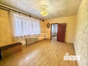 3-к квартира, вторичка, 60м2, 1/9 этаж