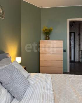 2-к квартира, вторичка, 65м2, 4/17 этаж