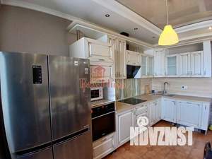 4-к квартира, вторичка, 136м2, 12/13 этаж