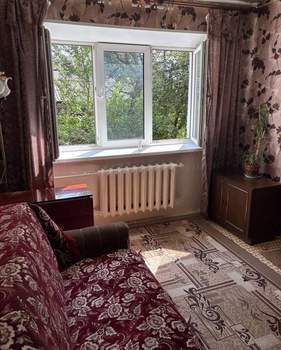 2-к квартира, вторичка, 42м2, 1/2 этаж