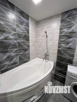 2-к квартира, вторичка, 58м2, 1/18 этаж