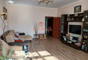 2-к квартира, вторичка, 81м2, 2/4 этаж