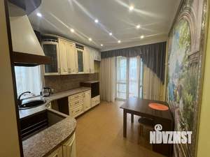 2-к квартира, вторичка, 65м2, 12/18 этаж