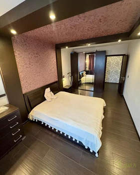 2-к квартира, вторичка, 77м2, 7/12 этаж