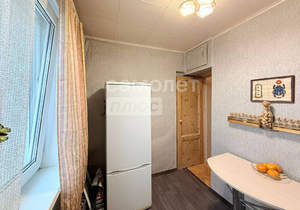 2-к квартира, вторичка, 47м2, 9/9 этаж