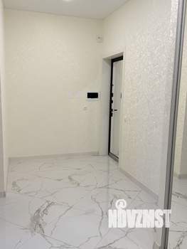 2-к квартира, вторичка, 43м2, 1/4 этаж