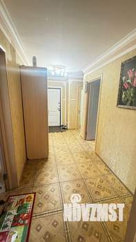 3-к квартира, вторичка, 81м2, 1/9 этаж