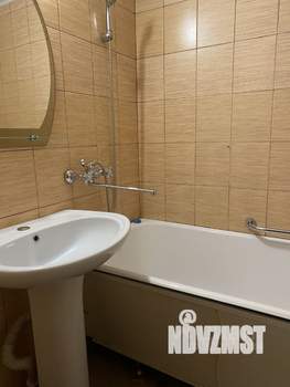 2-к квартира, вторичка, 53м2, 1/9 этаж