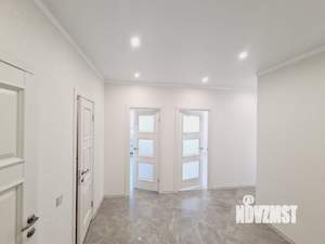3-к квартира, вторичка, 78м2, 9/17 этаж