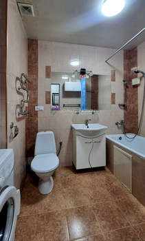 2-к квартира, вторичка, 44м2, 3/18 этаж
