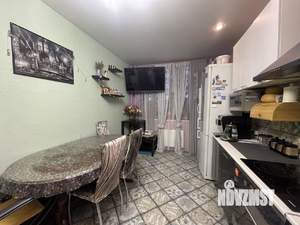 2-к квартира, вторичка, 72м2, 1/3 этаж