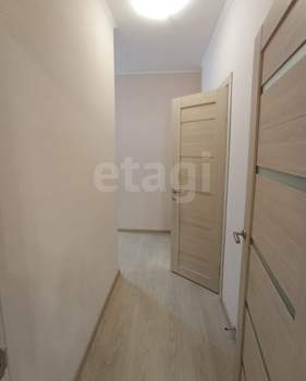 3-к квартира, вторичка, 70м2, 2/10 этаж