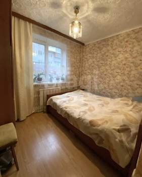 4-к квартира, вторичка, 60м2, 1/5 этаж