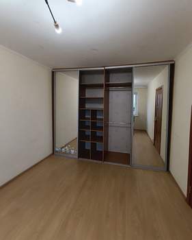 3-к квартира, вторичка, 59м2, 5/5 этаж