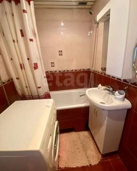 3-к квартира, вторичка, 61м2, 6/9 этаж