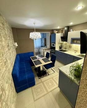 2-к квартира, вторичка, 79м2, 8/12 этаж